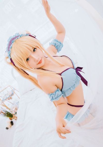 美女光屁屁无遮