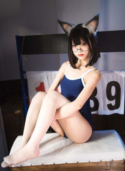 年轻的嫂子中字